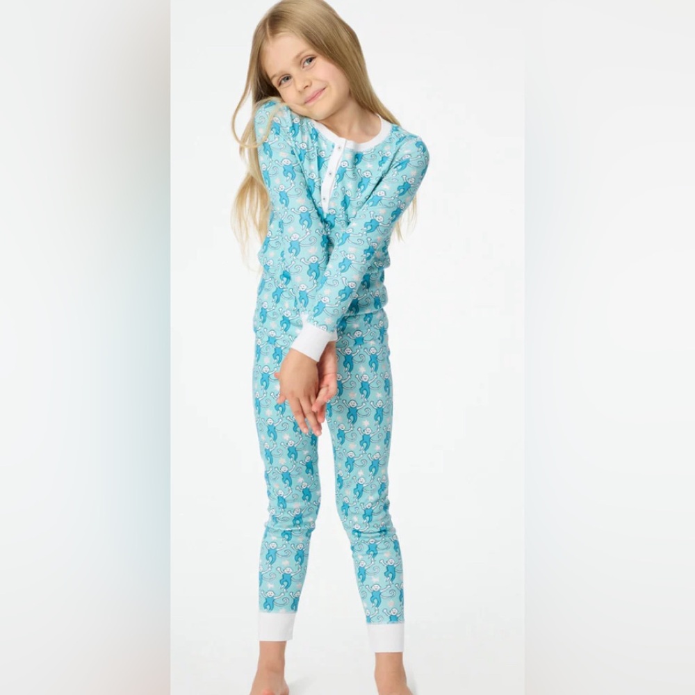 Roller Rabbit Aqua Kids Pajama Set EUC- never worn